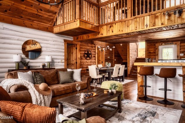 2615 Bear Crossing Way, Sevierville, TN 37862