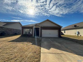 30000 Abbeywood Lane, Harvest, AL 35749