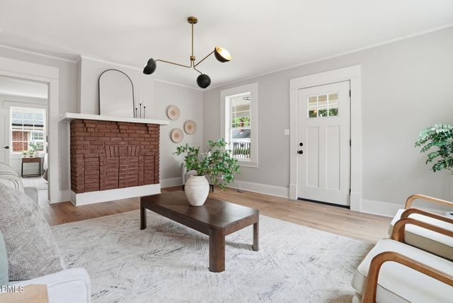 1011 Park Avenue, Durham, NC 27701