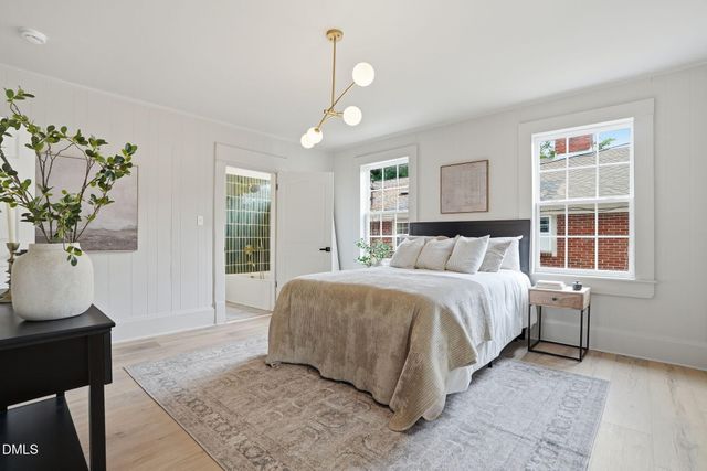 1011 Park Avenue, Durham, NC 27701