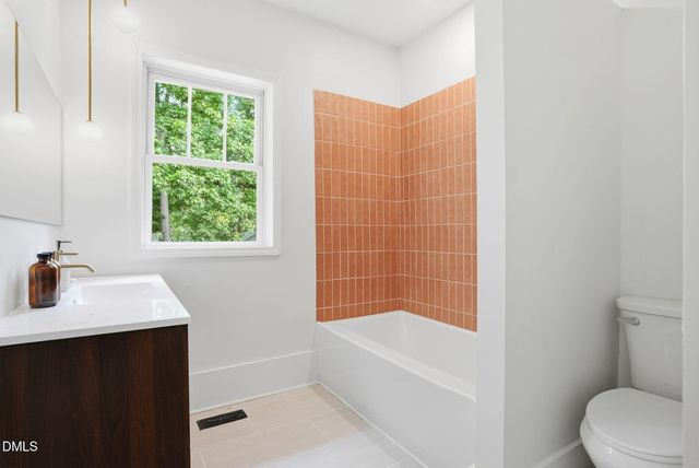 1011 Park Avenue, Durham, NC 27701