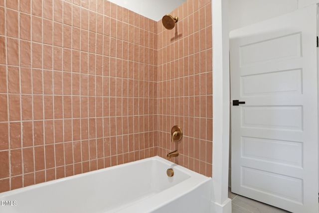 1011 Park Avenue, Durham, NC 27701