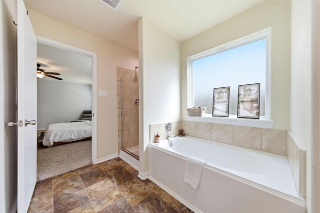 15614 S Early Dusk Circle, Houston, TX 77044