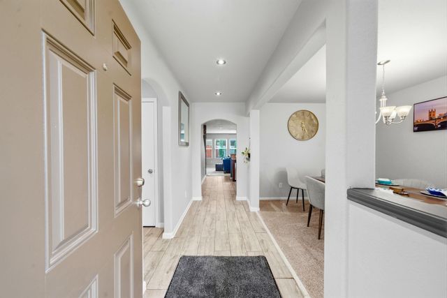 15614 S Early Dusk Circle, Houston, TX 77044