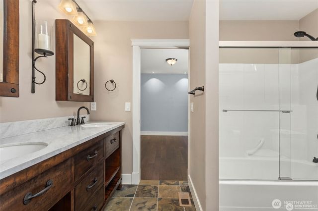 17730 164th Avenue NE, Woodinville, WA 98072