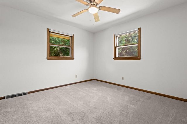 1610 Hickory STREET, South Milwaukee, WI 53172