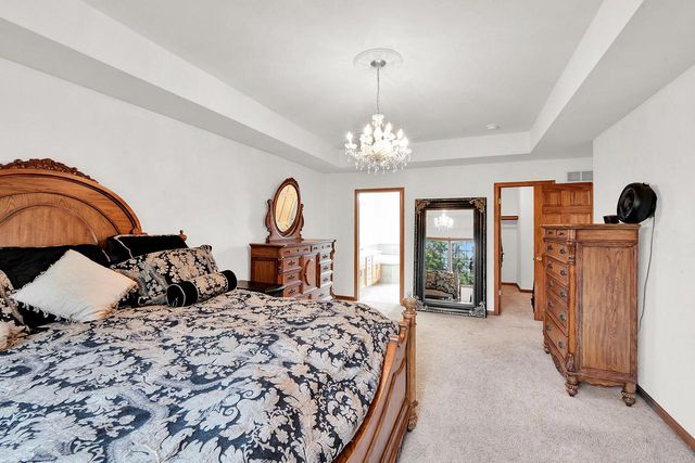 9505 N Michael COURT, Milwaukee, WI 53224