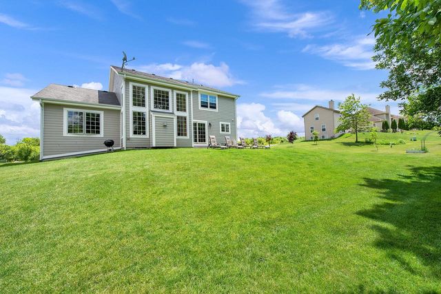 9505 N Michael COURT, Milwaukee, WI 53224