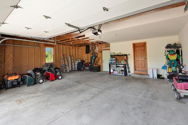 9505 N Michael COURT, Milwaukee, WI 53224
