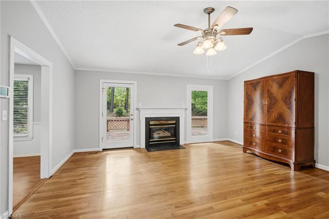 603 Hunters Way, Lexington, NC 27292