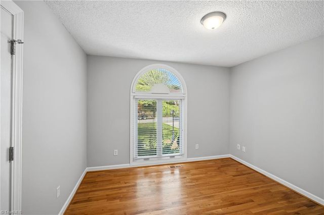 603 Hunters Way, Lexington, NC 27292