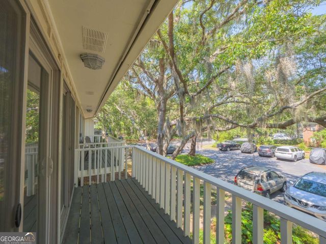 800 Mallery Street, St. Simons, GA 31522