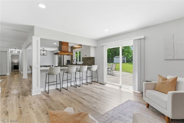 161 Devorah Drive, Aurora, OH 44202