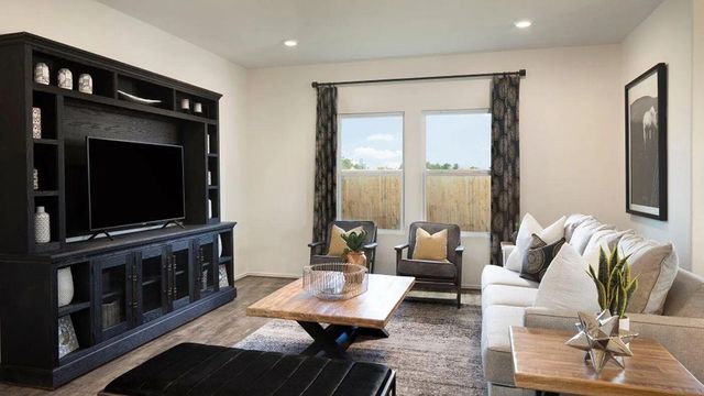 10524 Steinbeck DR, Austin, TX 78747