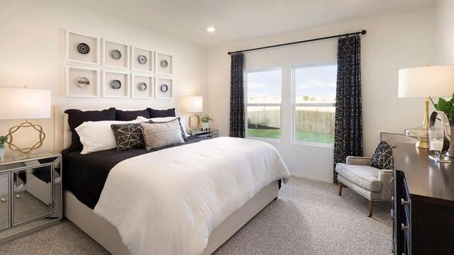 10524 Steinbeck DR, Austin, TX 78747