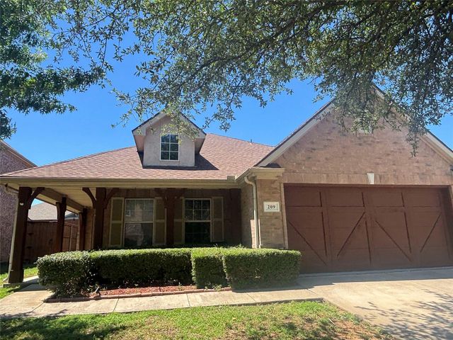 209 Moonlight Drive, Euless, TX 76039