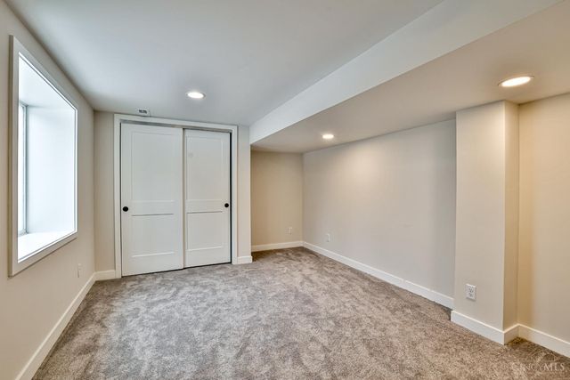 8765 Weller Road, Montgomery, OH 45249