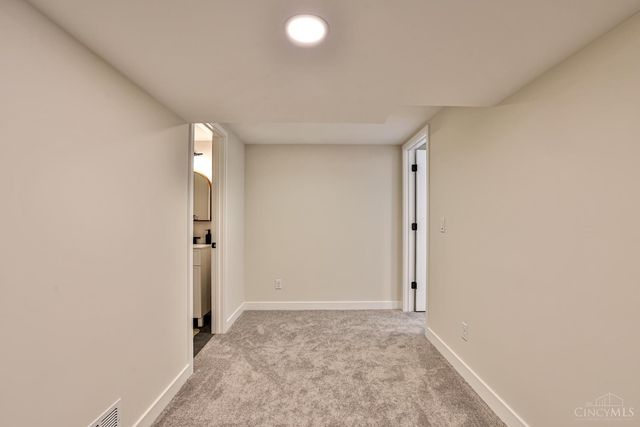 8765 Weller Road, Montgomery, OH 45249