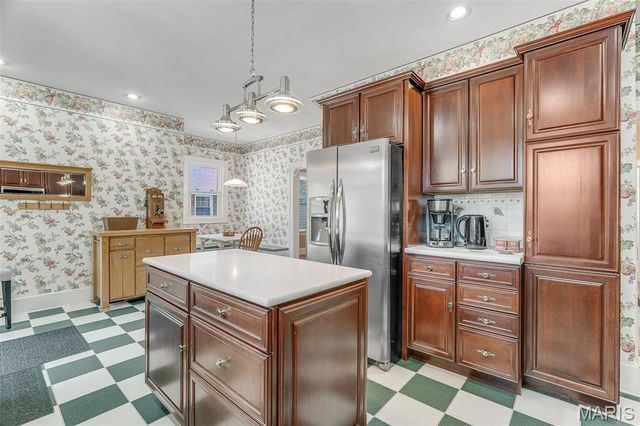 135 Helen Place, Collinsville, IL 62234