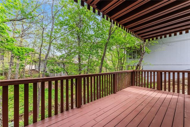 8 Barbara Lane, Bella Vista, AR 72715
