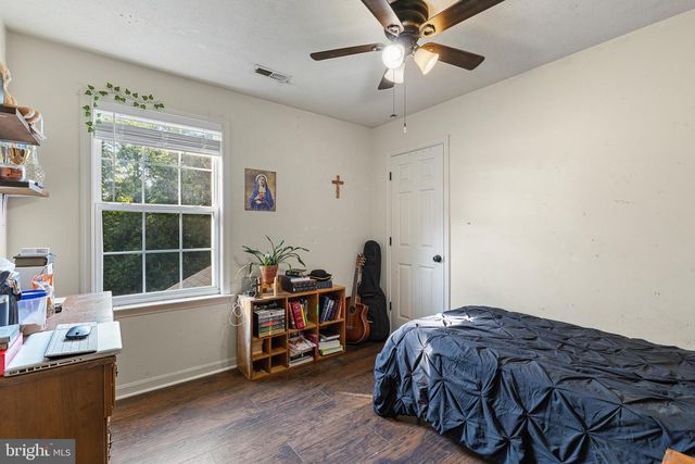 8832 MULLEN RD, King George, VA 22485