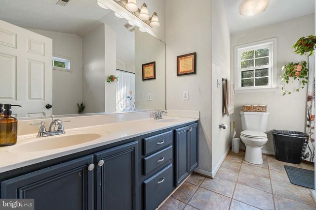 8832 MULLEN RD, King George, VA 22485