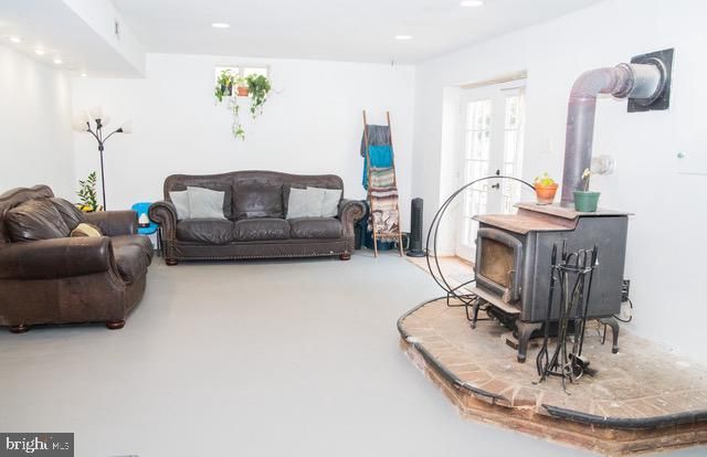 8832 MULLEN RD, King George, VA 22485