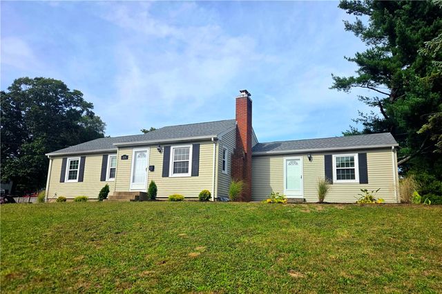 23 Shortway Drive, West Warwick, RI 02893