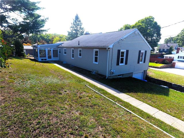 23 Shortway Drive, West Warwick, RI 02893