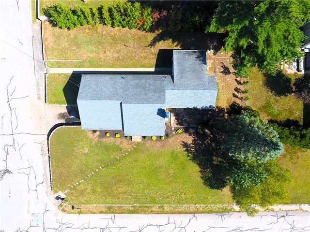 23 Shortway Drive, West Warwick, RI 02893