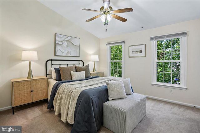 9 FOUNTAIN VALLEY CT, Montgomery Village, MD 20886