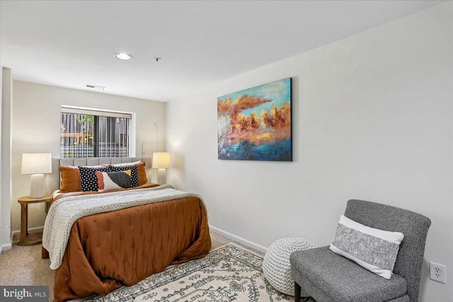 9 FOUNTAIN VALLEY CT, Montgomery Village, MD 20886