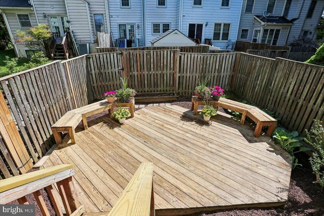 9 FOUNTAIN VALLEY CT, Montgomery Village, MD 20886