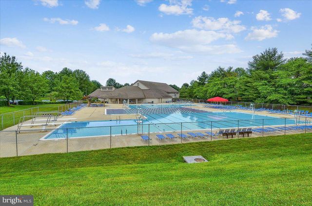 9 FOUNTAIN VALLEY CT, Montgomery Village, MD 20886