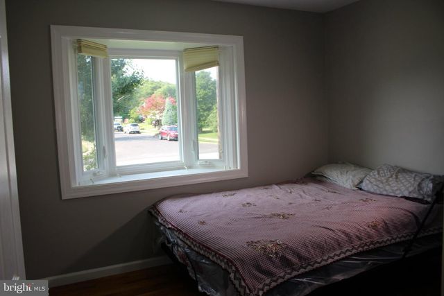 16 KING AVE, Marlton, NJ 08053