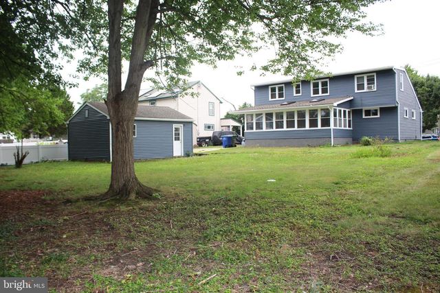 16 KING AVE, Marlton, NJ 08053