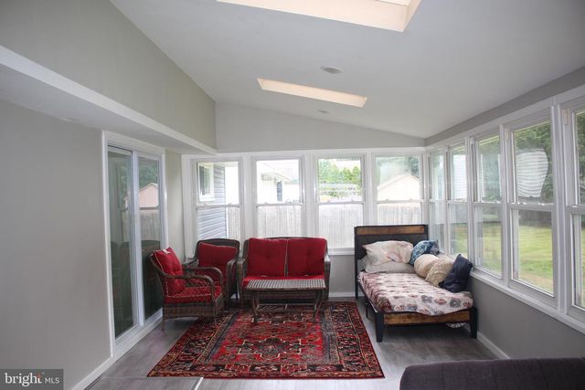 16 KING AVE, Marlton, NJ 08053