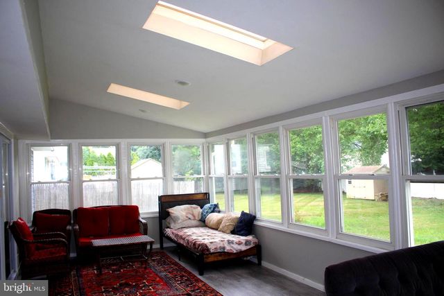 16 KING AVE, Marlton, NJ 08053