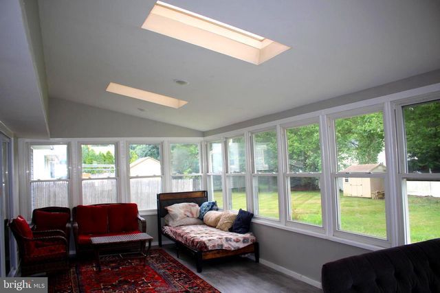 16 KING AVE, Marlton, NJ 08053