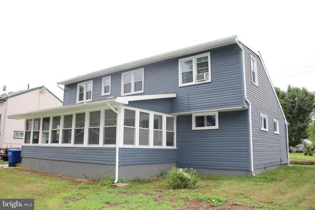 16 KING AVE, Marlton, NJ 08053