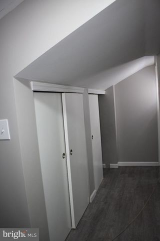 16 KING AVE, Marlton, NJ 08053