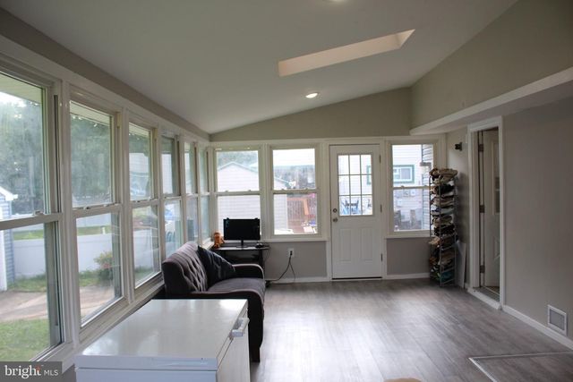 16 KING AVE, Marlton, NJ 08053
