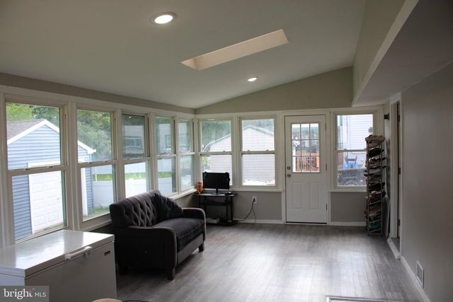 16 KING AVE, Marlton, NJ 08053