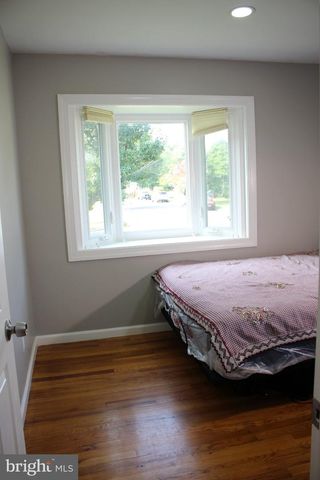 16 KING AVE, Marlton, NJ 08053