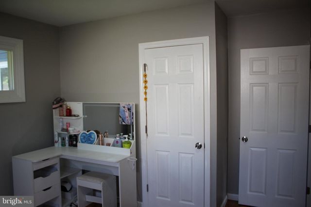 16 KING AVE, Marlton, NJ 08053
