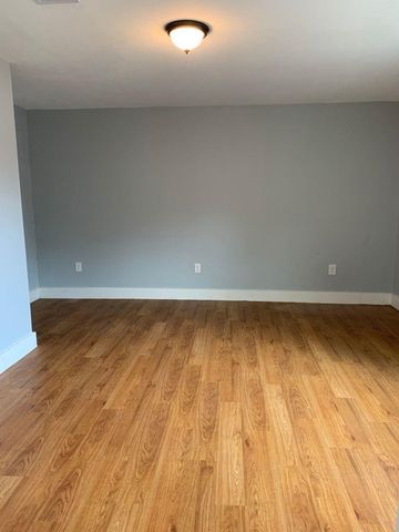 10601 Ambursen Street, Houston, TX 77034