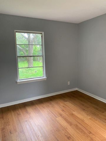 10601 Ambursen Street, Houston, TX 77034