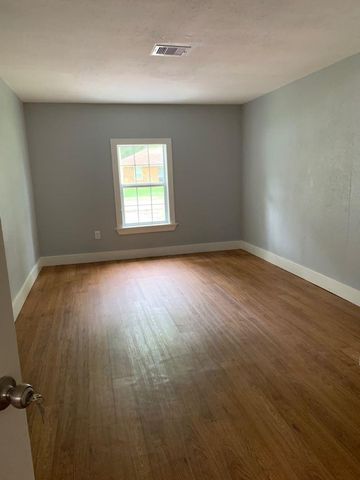 10601 Ambursen Street, Houston, TX 77034
