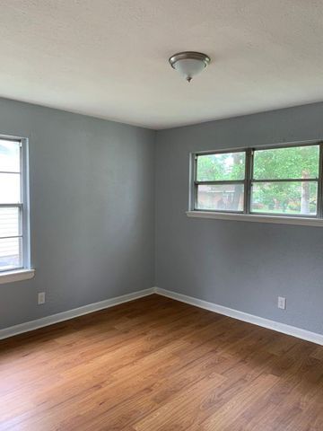 10601 Ambursen Street, Houston, TX 77034