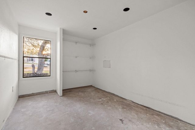 2206 Castlewood TRL, Leander, TX 78641